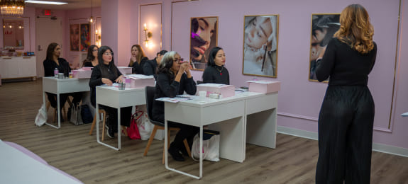 Adriana's PMU Academy — class photo 13